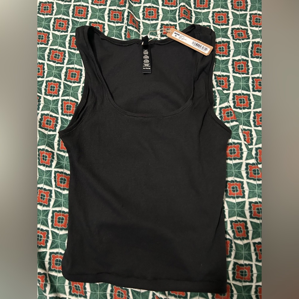 Skims tank